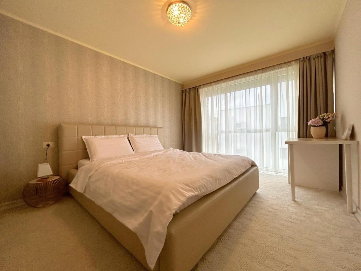 Thea Apartment Тимишоара Екстериор снимка