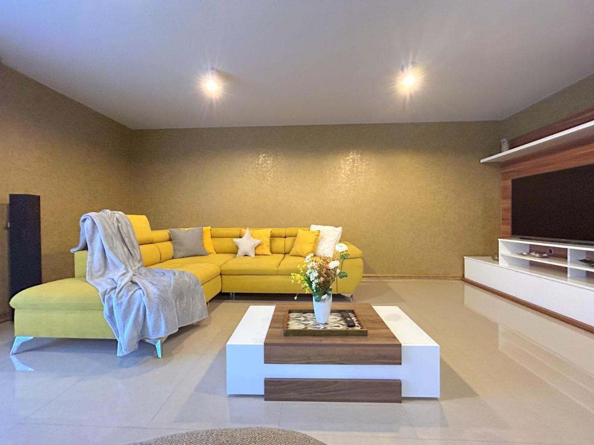 Thea Apartment Тимишоара Екстериор снимка